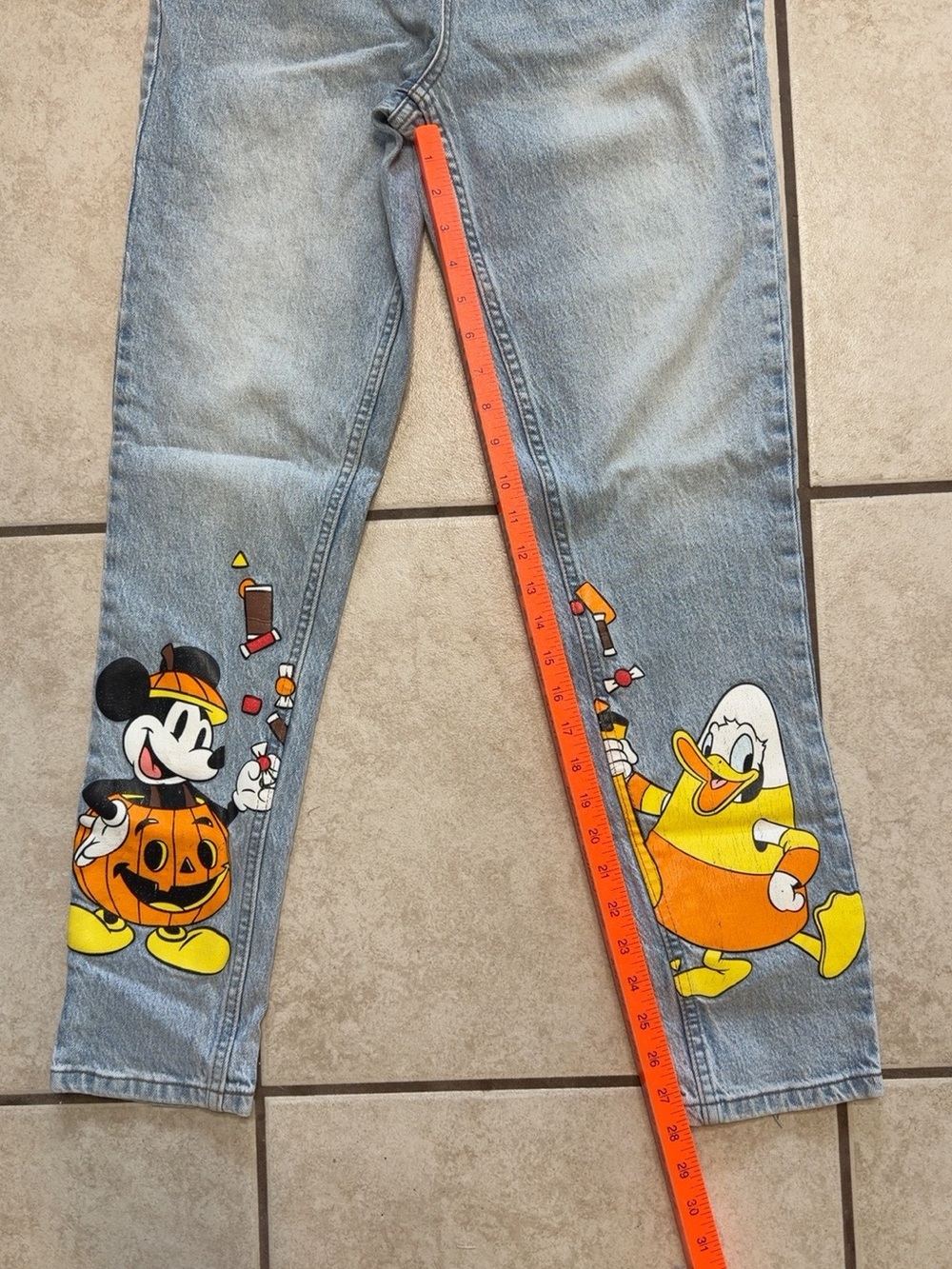 Disney Her Universe Halloween Mickey Donald Mom Jeans Size 1 - Picture 5 of 7